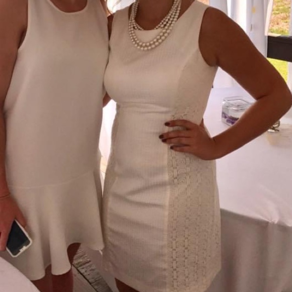 White sleeveless dress